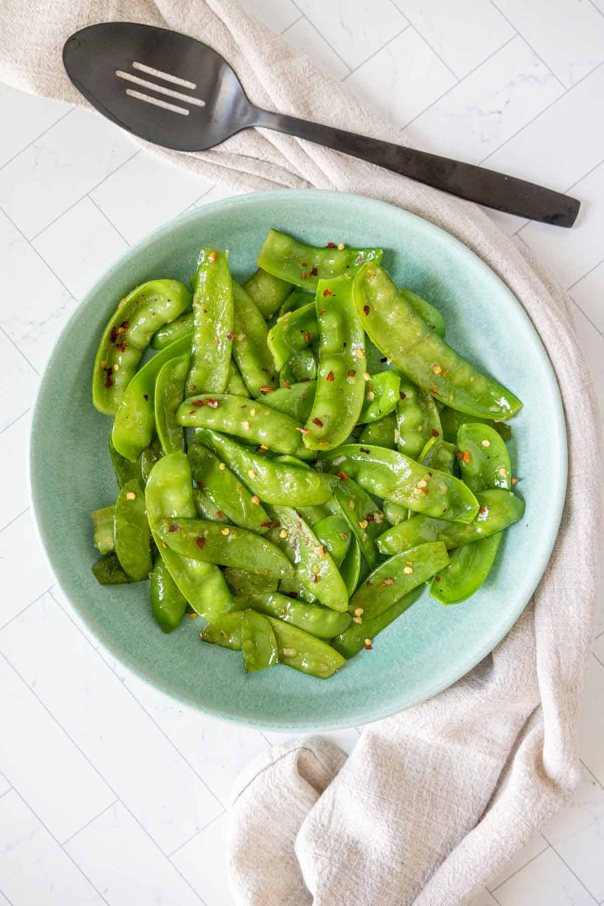Snow Pea Recipes: From Garlic Butter to Ginger Sesame Stir-Fry